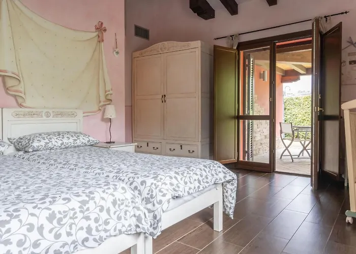 Monterosso - Imp420 By Interhome * Imperia