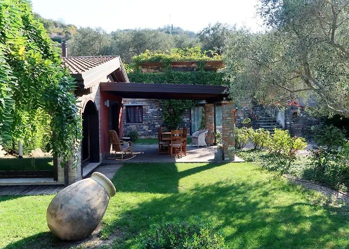 Villa Monterosso - Imp420 By Interhome *